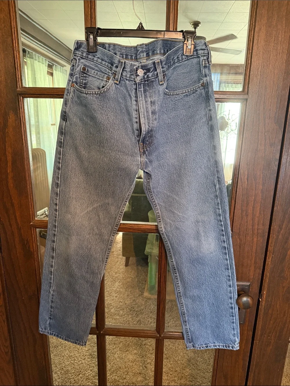 Levis 505 Regular Fit Straight Leg Jeans Mens 34x30 Medium Wash Blue‎ Denim